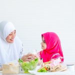 Raising Emotionally Resilient Eaters: The Role of Mealtime Environment in Child Development